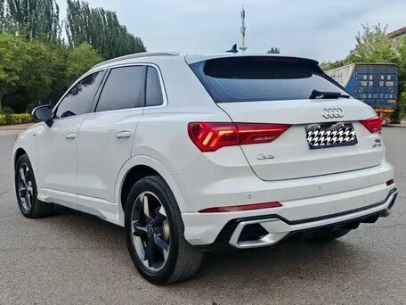 2022 Audi Q3 35 TFSI II (F3), белый, 2600000 рублей, вид 4
