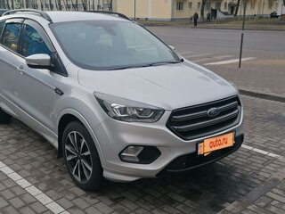 2018 Ford Kuga II Рестайлинг, серебристый, 1500000 рублей, вид 1