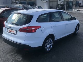 2017 Ford Focus III Рестайлинг, белый, 1100000 рублей, вид 5