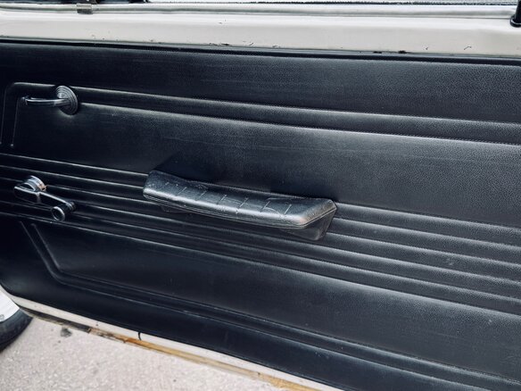 1993 ЗАЗ 968 М, белый, 450000 рублей - вид 25