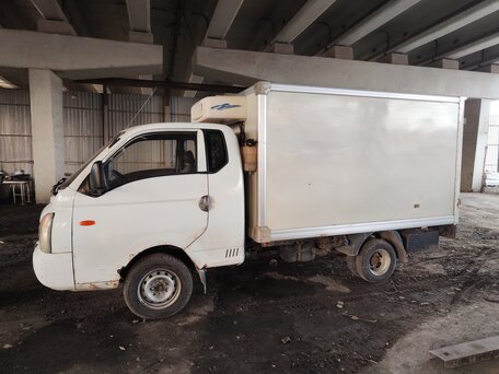 2008 Hyundai Porter II, белый, 725000 рублей, вид 2