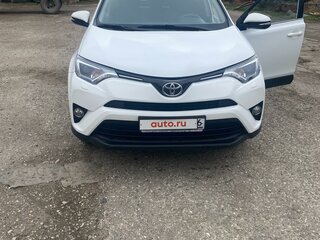 2017 Toyota RAV4 IV (XA40) Рестайлинг, белый, 2400000 рублей, вид 2