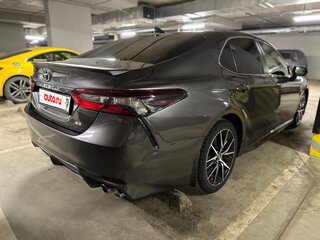 2021 Toyota Camry US Market VIII (XV70) Рестайлинг, коричневый, 2100000 рублей, вид 4