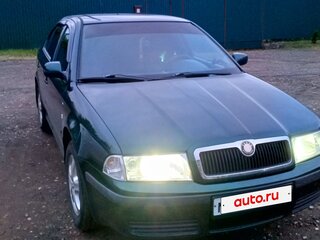 2000 Skoda Octavia I (A4) Рестайлинг, зелёный, 450000 рублей, вид 2