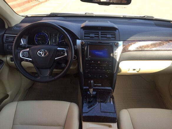 2015 Toyota Camry VII (XV50) Рестайлинг, белый - вид 8