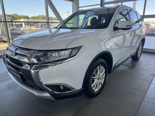 2016 Mitsubishi Outlander III Рестайлинг 2, белый, 1449000 рублей, вид 1