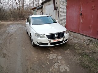 2008 Volkswagen Passat B6, белый, 630000 рублей, вид 2