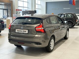2026 Lada (ВАЗ) Iskra SW, коричневый, 1500000 рублей, вид 3