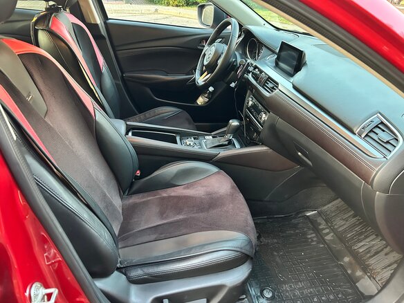 2017 Mazda 6 III (GJ) Рестайлинг, красный, 1800000 рублей - вид 5