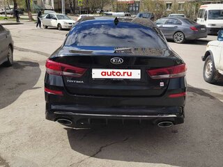 2019 Kia Optima IV Рестайлинг, чёрный, 2550000 рублей, вид 4