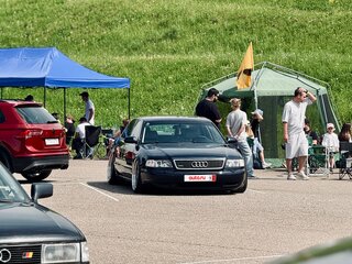 1998 Audi A8 I (D2), синий, 2000000 рублей, вид 1