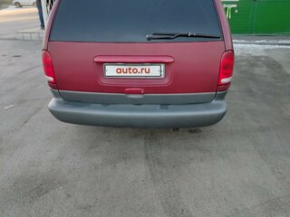 1999 Chrysler Town & Country III, красный, 650000 рублей, вид 5