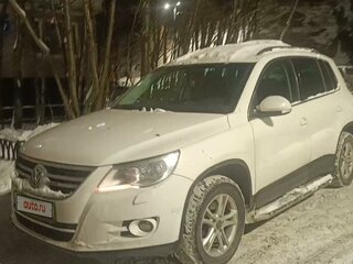 2010 Volkswagen Tiguan I, белый, 790000 рублей, вид 1