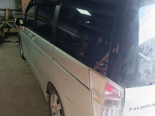 2012 Honda Stepwgn IV Рестайлинг, серый, 1655000 рублей, вид 2