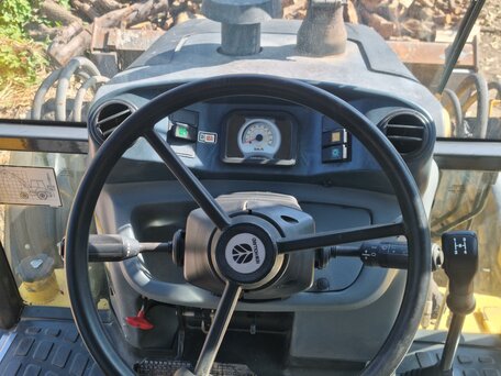 2013 New Holland B90B, жёлтый, 6000000 рублей, вид 5