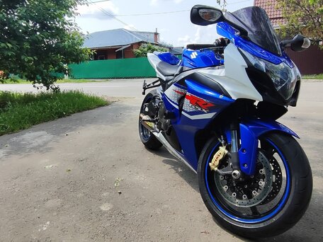 2016 Suzuki GSX-R 1000, синий, 1350000 рублей, вид 3