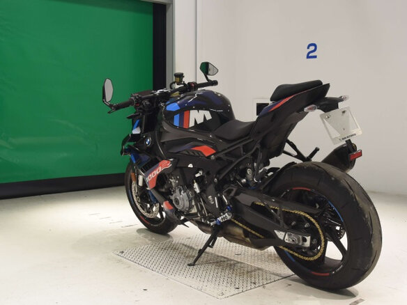 2023 BMW M 1000 R, чёрный, 1900000 рублей - вид 5