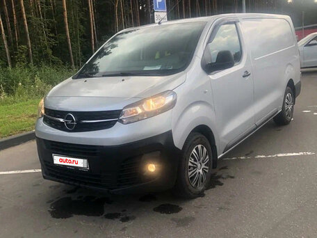 2020 Opel Vivaro, серебристый, 2450000 рублей, вид 1