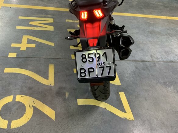2019 Bajaj Dominar 400, чёрный, 360000 рублей - вид 3