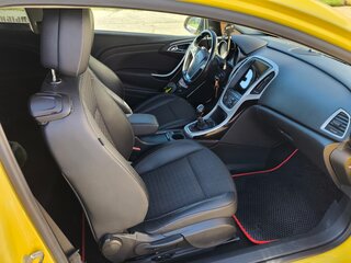 2012 Opel Astra GTC J Рестайлинг, жёлтый, 600000 рублей, вид 5