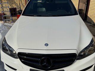 2013 Mercedes-Benz E-Класс 200 IV (W212, S212, C207) Рестайлинг, белый, 1600000 рублей, вид 2