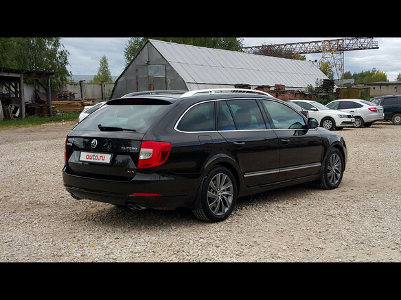 2014 Skoda Superb II Рестайлинг, коричневый - вид 3