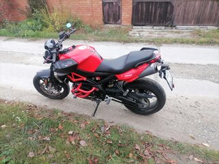 2020 Aprilia SL 900 Shiver, красный, 1200000 рублей, вид 4