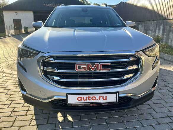 2020 GMC Terrain II, серебристый, 2200000 рублей - вид 2