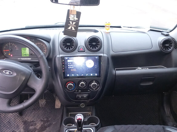 2015 Lada (ВАЗ) Granta I, серый, 350000 рублей - вид 9