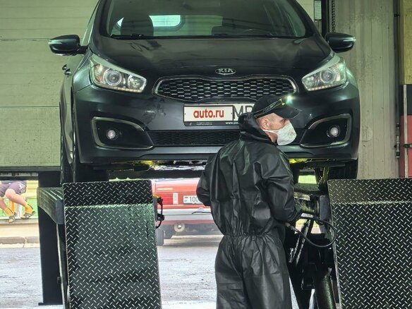 2017 Kia Ceed II Рестайлинг, серый, 1400000 рублей - вид 7