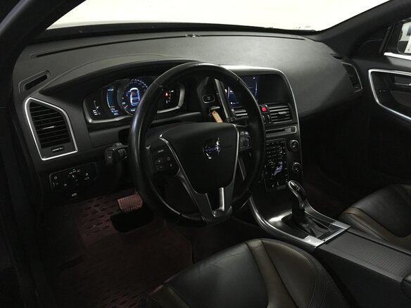 2014 Volvo XC60 I Рестайлинг, чёрный - вид 9