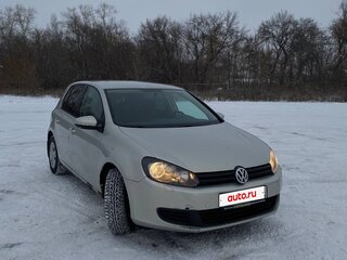 2011 Volkswagen Golf VI, серебристый, 875000 рублей, вид 3