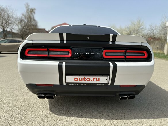 2014 Dodge Challenger R__T III Рестайлинг 2, белый, 5950000 рублей - вид 10