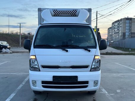 2022 Kia Bongo, белый, 3900000 рублей, вид 3