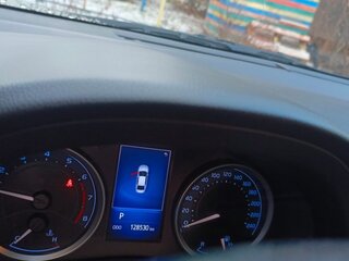 2018 Toyota Corolla XI (E160, E170, E180) Рестайлинг 1, серебристый, 2000000 рублей, вид 5