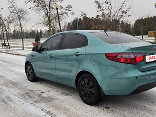 2011 Kia Rio 4-speed III, зелёный, 900000 рублей, вид 5