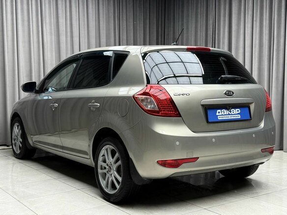 2011 Kia Ceed I Рестайлинг, серебристый, 579000 рублей - вид 5
