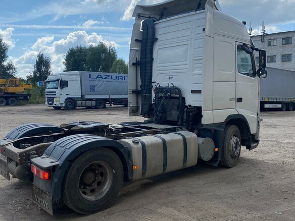 2011 Volvo FH, белый, 3500000 рублей - вид 8