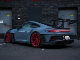 2023 Porsche 911 GT3 RS 992, серый, 38990000 рублей, вид 4