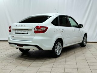 2024 Lada (ВАЗ) Granta I Рестайлинг, белый, 850000 рублей, вид 4