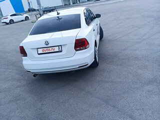 2018 Volkswagen Polo V Рестайлинг, белый, 700000 рублей, вид 5
