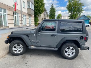 2019 Jeep Wrangler IV (JL), серый, 2650000 рублей, вид 4