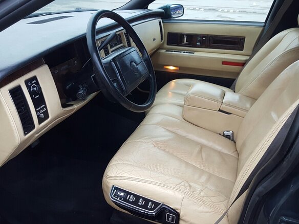 1993 Cadillac Fleetwood II, зелёный - вид 5