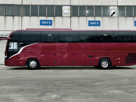 2026 Yutong ZK6128H, красный, 16528000 рублей, вид 3
