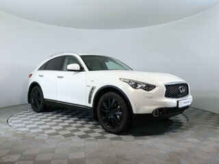 2013 Infiniti QX70, белый, 2350000 рублей, вид 3