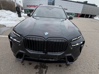 2023 BMW X7 40i I (G07) Рестайлинг, чёрный, 12550000 рублей, вид 3