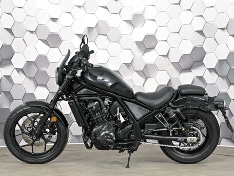 2021 Honda CMX 1100 Rebel, чёрный, 1099000 рублей, вид 4