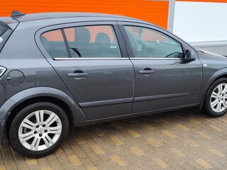 2008 Opel Astra H Рестайлинг, серый, 400000 рублей, вид 3