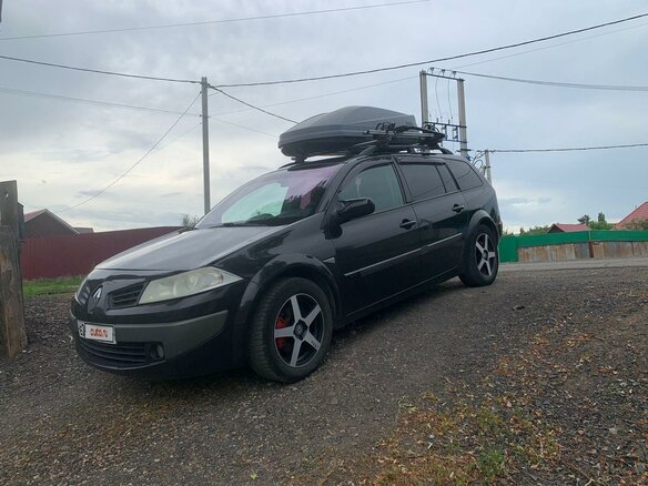 2006 Renault Megane II Рестайлинг, чёрный, 670000 рублей - вид 1