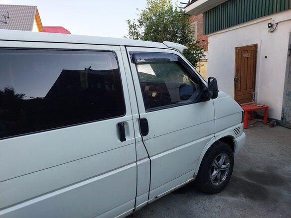 2000 Volkswagen Transporter T4, белый, 450000 рублей - вид 4